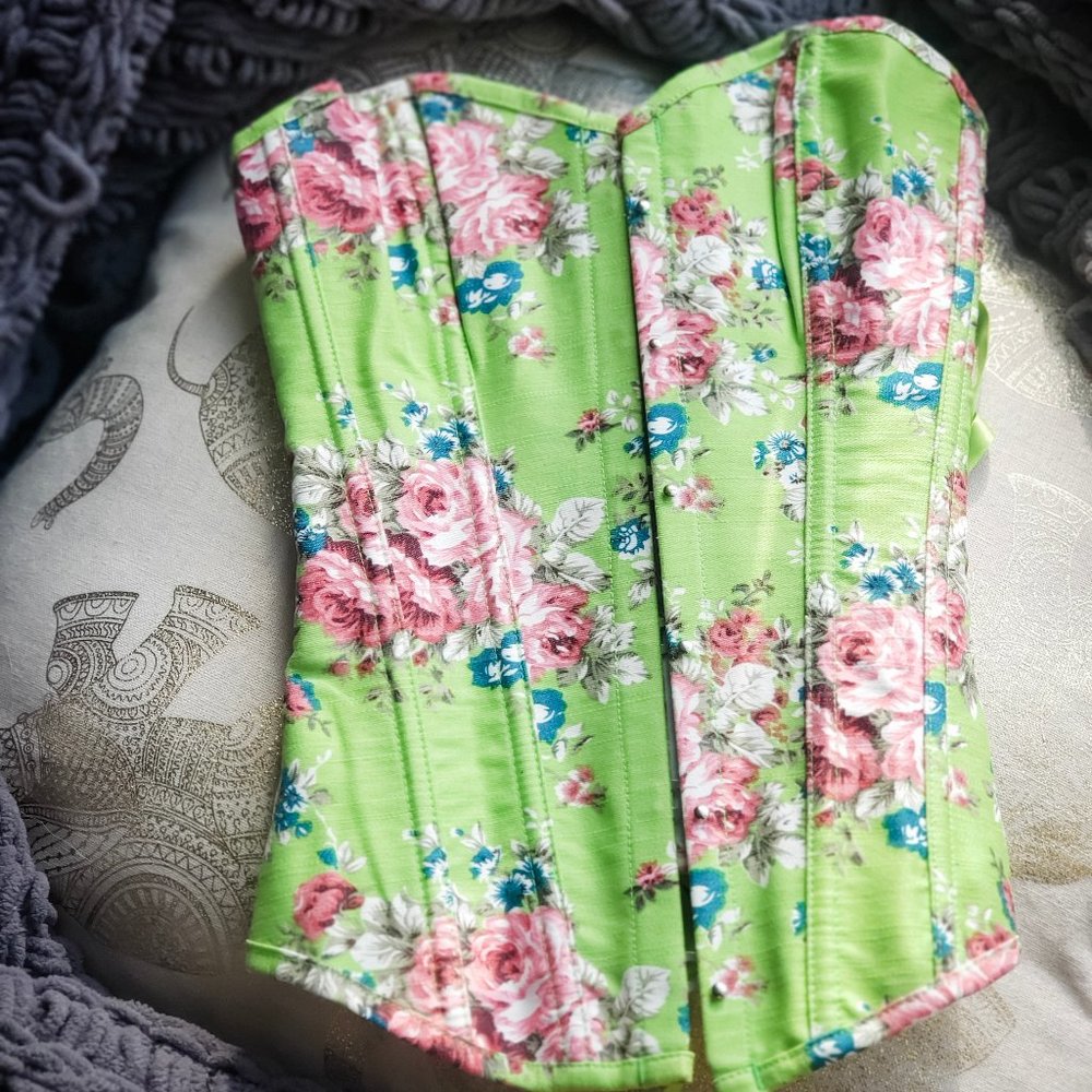 🏝Floral Lace Up Corset